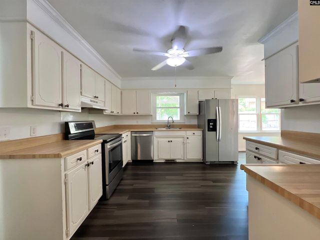 117 Fire Thorn Lane, Columbia, SC 29223