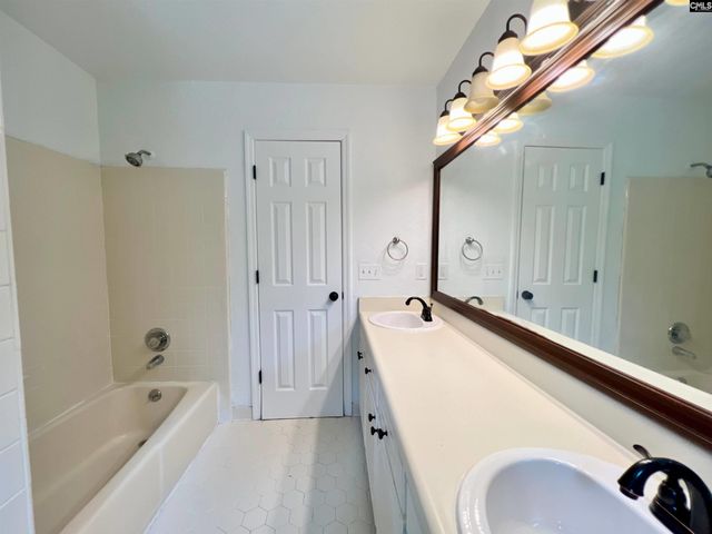 117 Fire Thorn Lane, Columbia, SC 29223