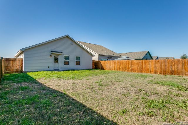 10623 De Gonzalo, Converse, TX 78109