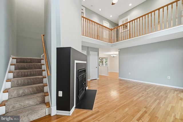 1649 BENNINGTON HOLLOW LN, Reston, VA 20194