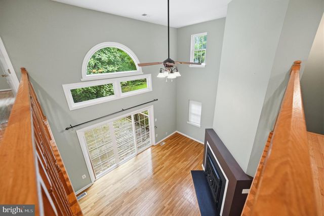 1649 BENNINGTON HOLLOW LN, Reston, VA 20194