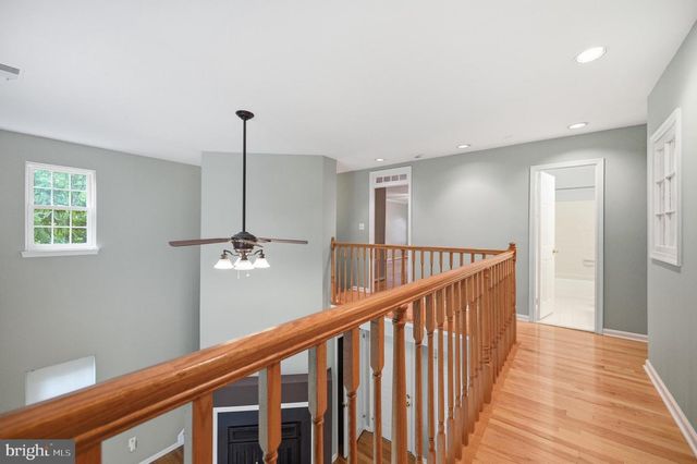 1649 BENNINGTON HOLLOW LN, Reston, VA 20194