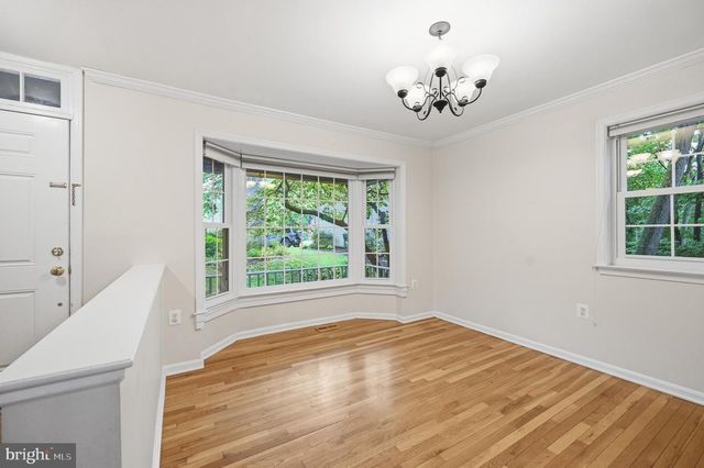 1649 BENNINGTON HOLLOW LN, Reston, VA 20194