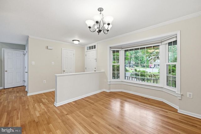 1649 BENNINGTON HOLLOW LN, Reston, VA 20194