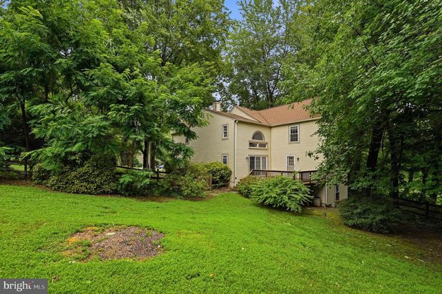 1649 BENNINGTON HOLLOW LN, Reston, VA 20194