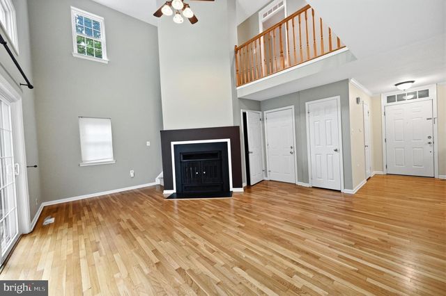1649 BENNINGTON HOLLOW LN, Reston, VA 20194