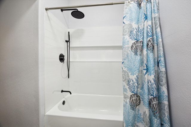 4109 Avenue R, Galveston, TX 77550