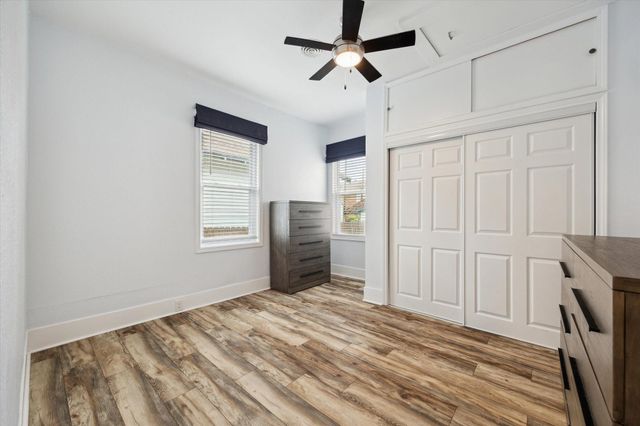 4109 Avenue R, Galveston, TX 77550