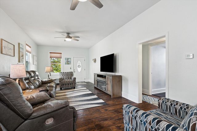 4109 Avenue R, Galveston, TX 77550