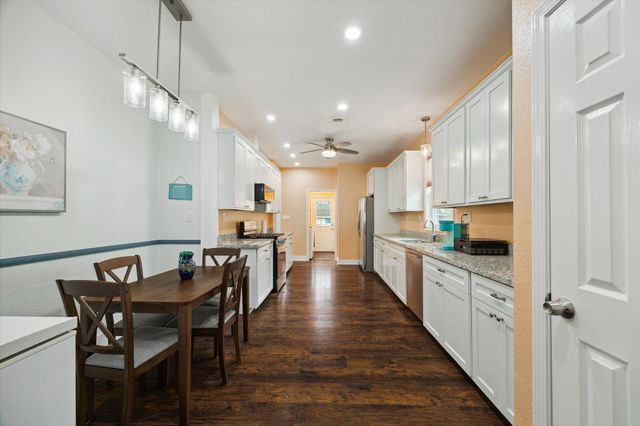 4109 Avenue R, Galveston, TX 77550