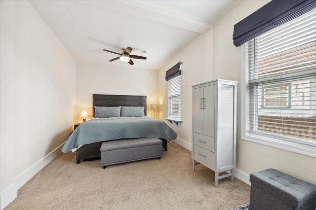 4109 Avenue R, Galveston, TX 77550