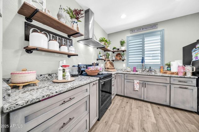 12038 W DAVIS Lane, Avondale, AZ 85323