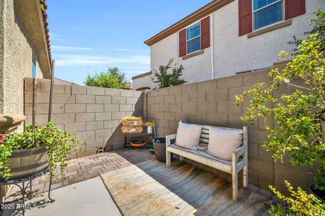 12038 W DAVIS Lane, Avondale, AZ 85323