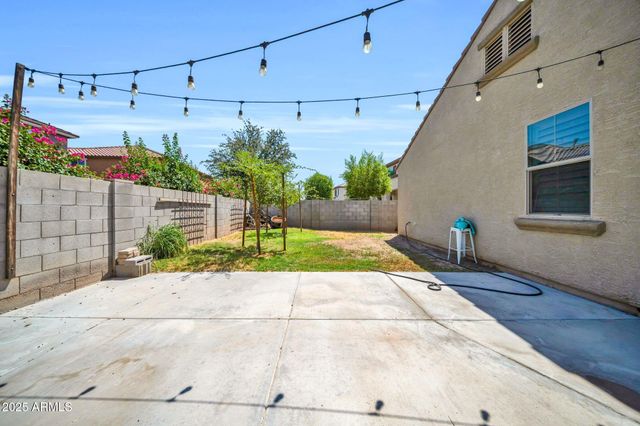 12038 W DAVIS Lane, Avondale, AZ 85323