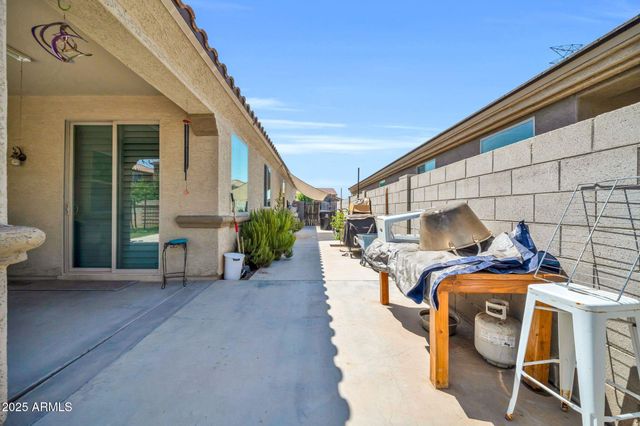 12038 W DAVIS Lane, Avondale, AZ 85323