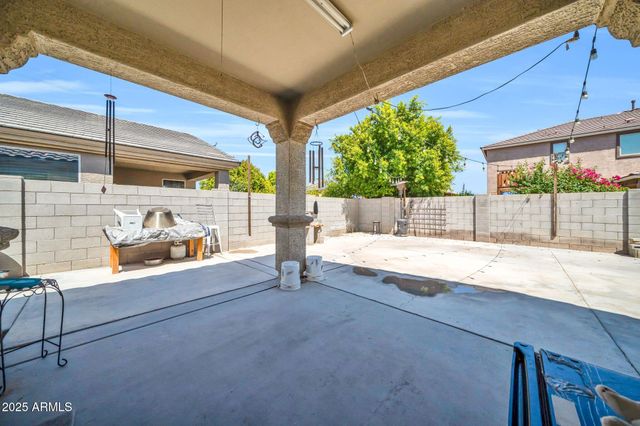 12038 W DAVIS Lane, Avondale, AZ 85323