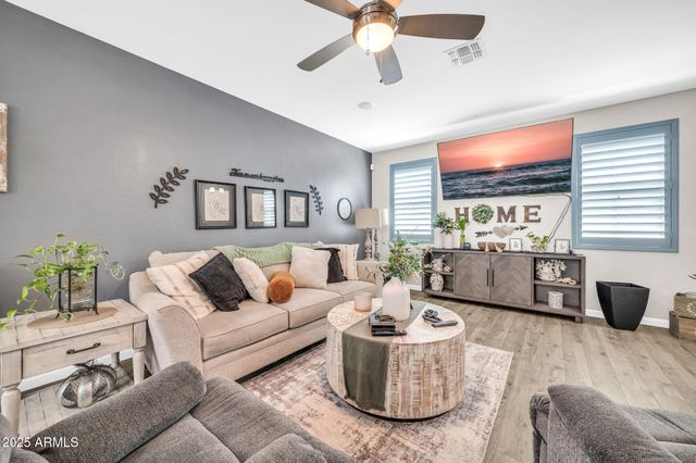 12038 W DAVIS Lane, Avondale, AZ 85323