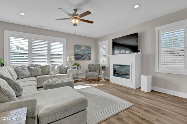 135 Darel Street, Rocky Point, NC 28457