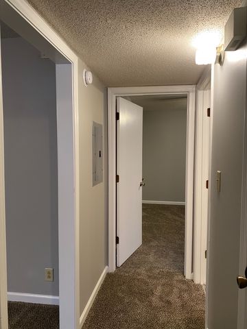 421 Martha B, Clarksville, TN 37043