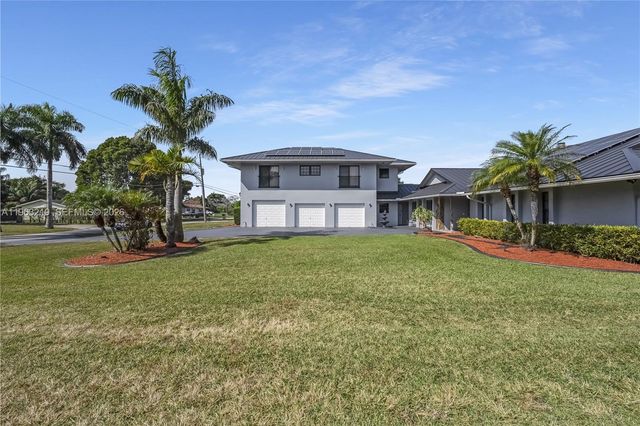 14651 SW 16th Street, Davie, FL 33325