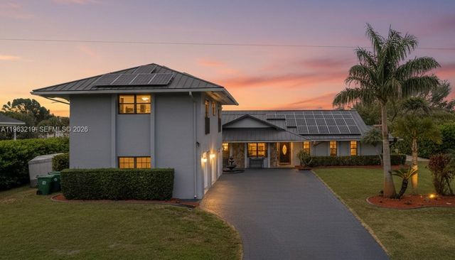 14651 SW 16th Street, Davie, FL 33325