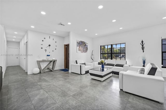 14651 SW 16th Street, Davie, FL 33325