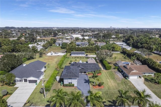 14651 SW 16th Street, Davie, FL 33325