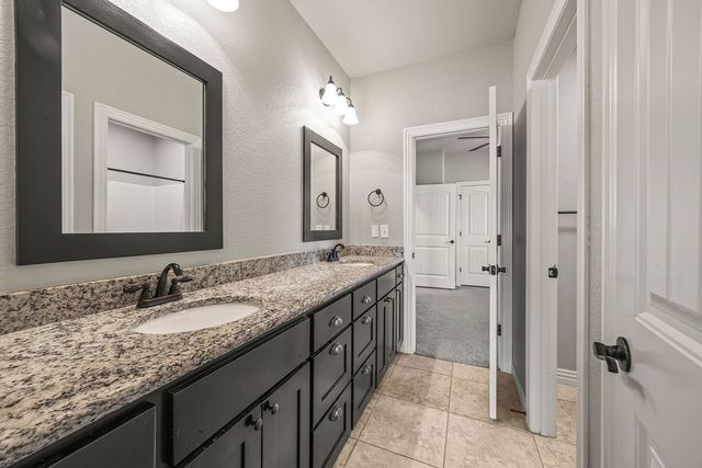 209 Deere Run Drive, Cave Springs, AR 72718