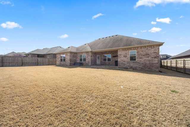 209 Deere Run Drive, Cave Springs, AR 72718