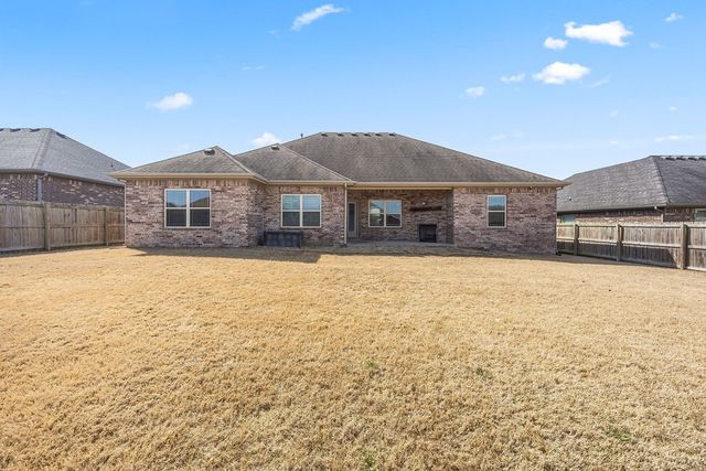 209 Deere Run Drive, Cave Springs, AR 72718