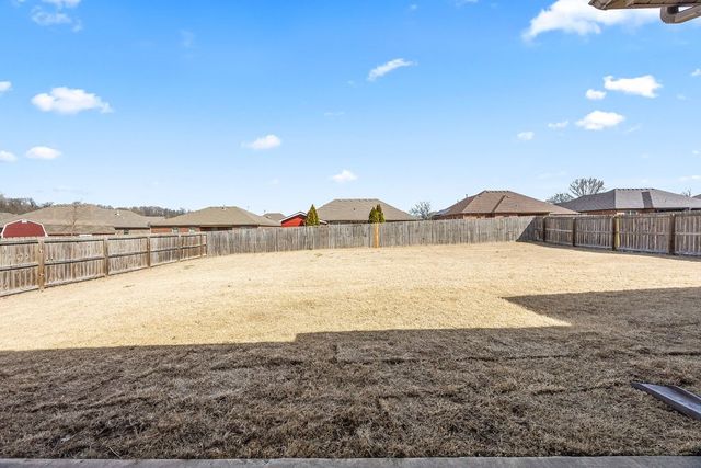 209 Deere Run Drive, Cave Springs, AR 72718