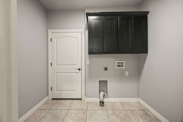 209 Deere Run Drive, Cave Springs, AR 72718