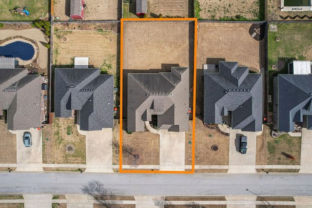 209 Deere Run Drive, Cave Springs, AR 72718