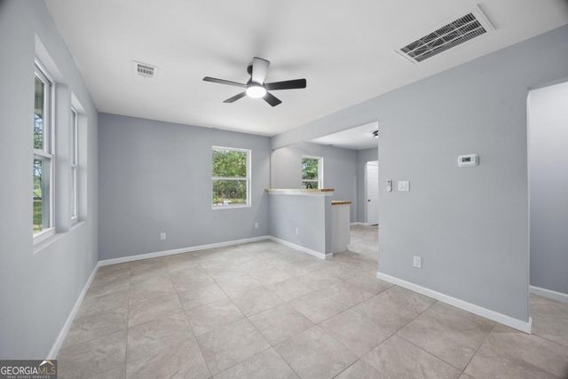2 Commonwealth Avenue, Port Wentworth, GA 31407
