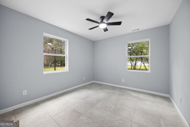 2 Commonwealth Avenue, Port Wentworth, GA 31407
