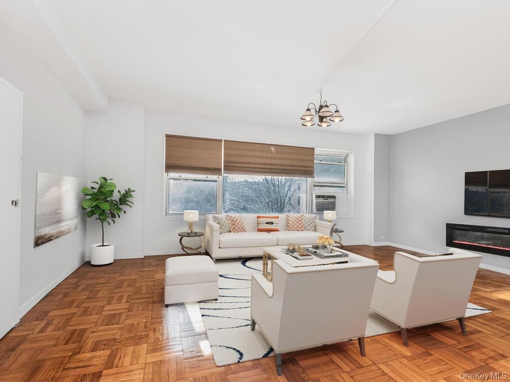 8 Fordham Hill Oval 3D, Bronx, NY 10468