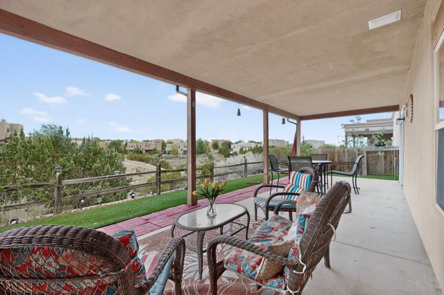 4809 Golden Ray Circle, Santa Fe, NM 87507