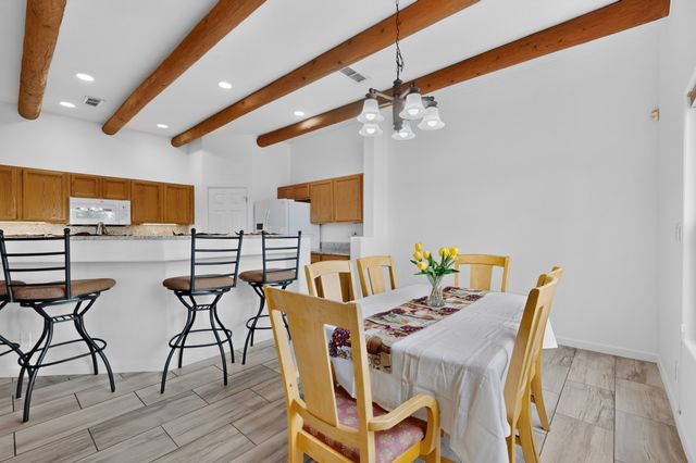 4809 Golden Ray Circle, Santa Fe, NM 87507