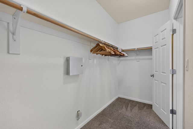 4809 Golden Ray Circle, Santa Fe, NM 87507