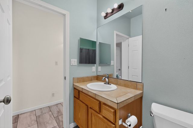 4809 Golden Ray Circle, Santa Fe, NM 87507
