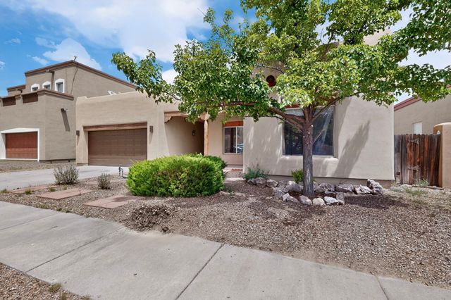4809 Golden Ray Circle, Santa Fe, NM 87507