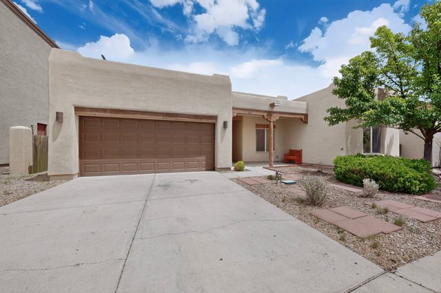 4809 Golden Ray Circle, Santa Fe, NM 87507
