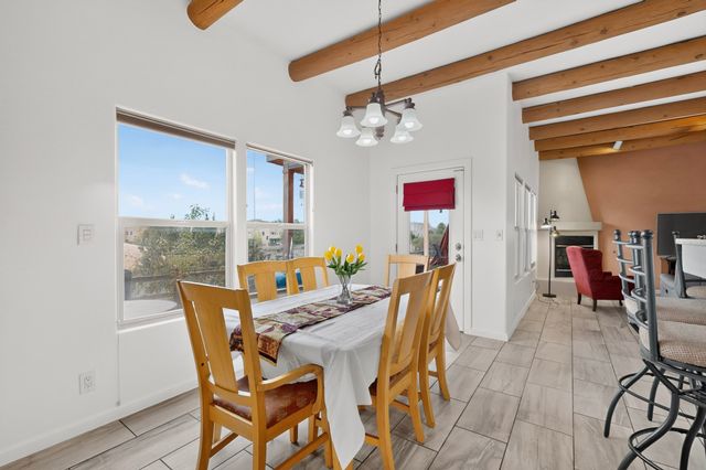 4809 Golden Ray Circle, Santa Fe, NM 87507