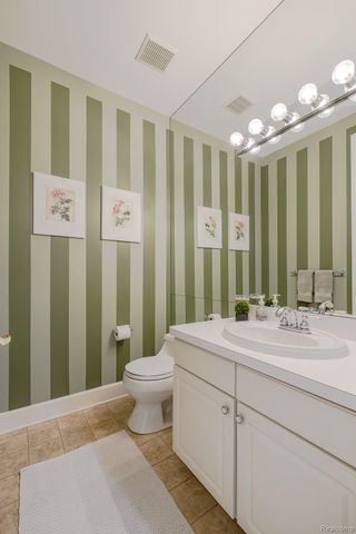 3720 Northwood Drive, West Bloomfield Charter Township, MI 48324