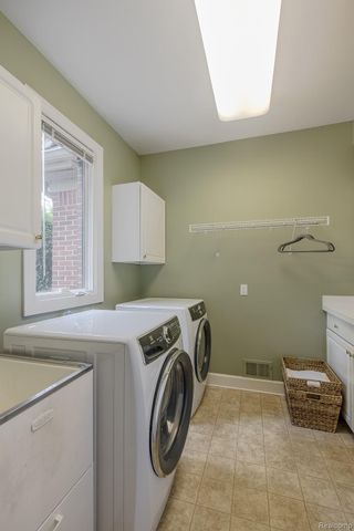 3720 Northwood Drive, West Bloomfield Charter Township, MI 48324