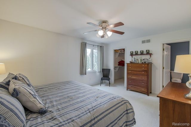 3720 Northwood Drive, West Bloomfield Charter Township, MI 48324