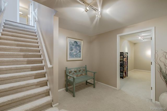 3720 Northwood Drive, West Bloomfield Charter Township, MI 48324