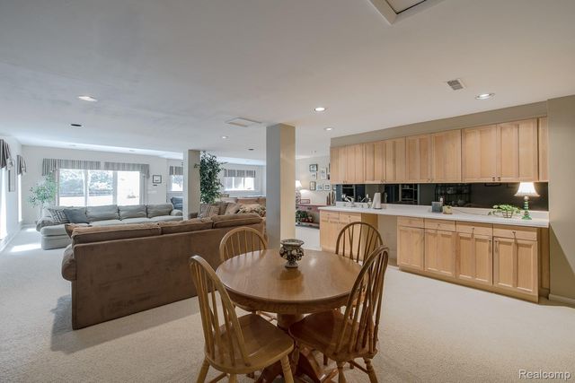 3720 Northwood Drive, West Bloomfield Charter Township, MI 48324