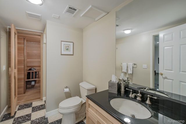 3720 Northwood Drive, West Bloomfield Charter Township, MI 48324