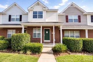 10034 Pergola View Court, Charlotte, NC 28213
